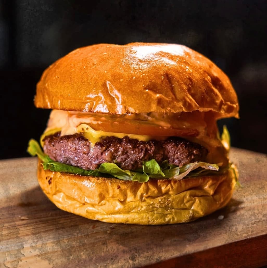 Bravo Burger